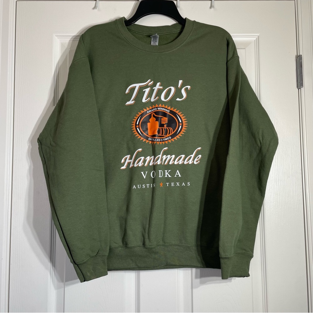 Tito’s Vodka Sweatshirt Medium